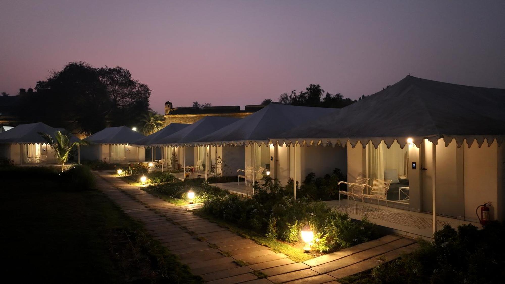 The Fern Seaside Luxurious Tent Resort Daman Eksteriør bilde