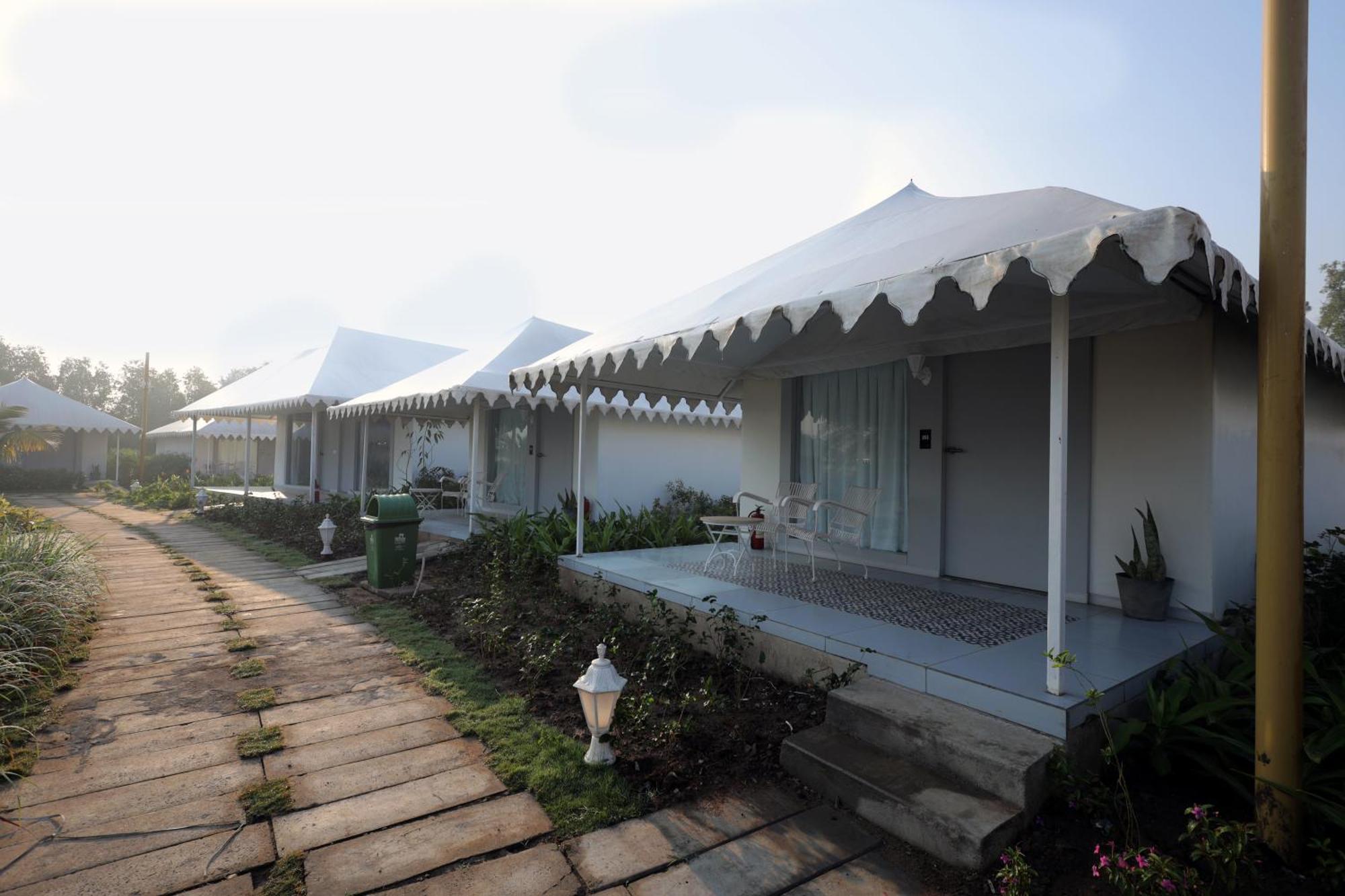 The Fern Seaside Luxurious Tent Resort Daman Eksteriør bilde